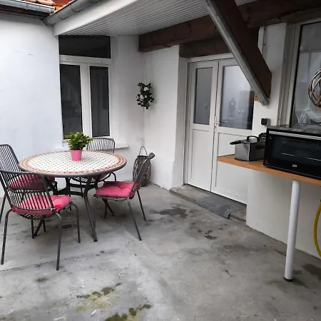Le Petit Coin De Paradis Ferienhaus *